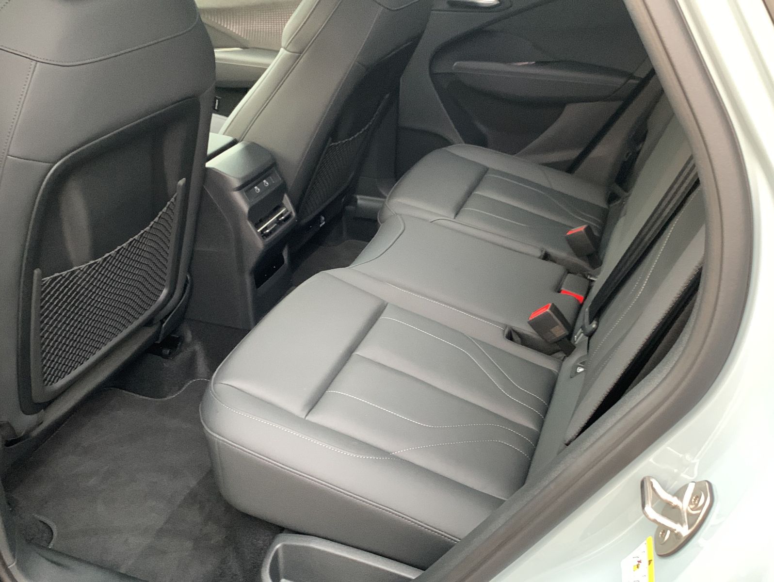 Audi Q3 Sportbacke-Hybrid S Line Tech Pro Memo foto 18