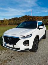 Hyundai SANTA FE 2.2 CRDi Premium 4WD 8AT in Voll. + 21" - Hyundai SANTA FE von privat