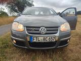 Volkswagen Jetta 1.6 Trendline - Volkswagen Jetta: Trendline