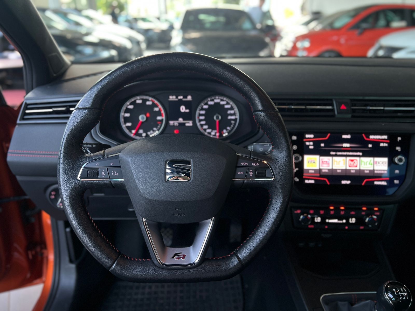 Fahrzeugabbildung SEAT IBIZA 1.0 TSI FR KLIMA LED NAVI ALU