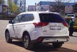Mitsubishi Outlander 2.0 MIVEC Diamant Aut. Navi Kamera AHK - Mitsubishi Outlander SUV