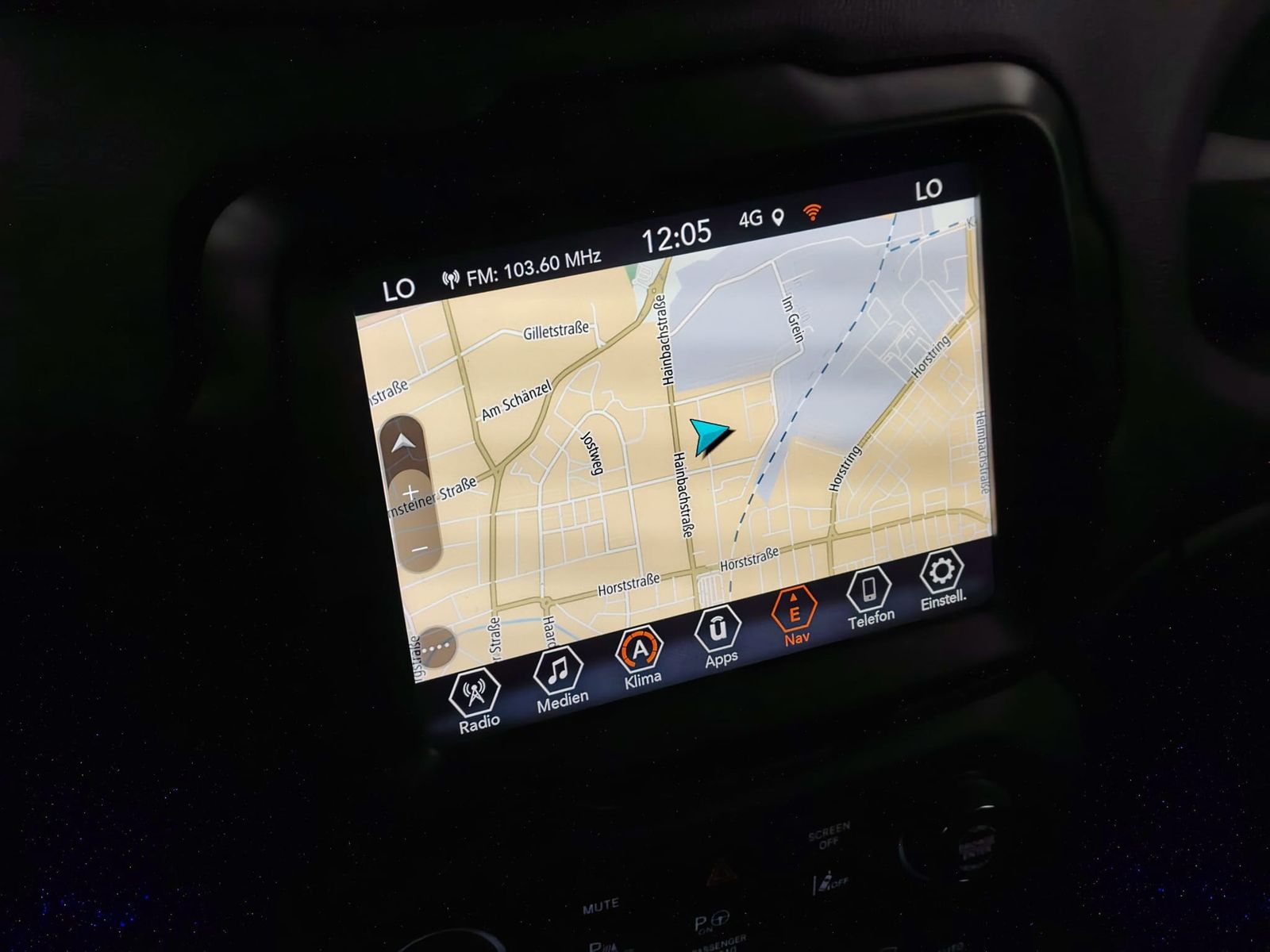 JEEP Renegade 1.5 MultiAir MHEV Altitude Automatik – Bild 22