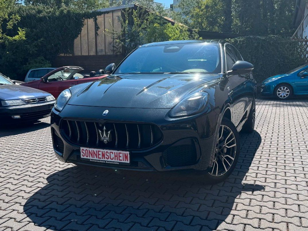 MASERATI Grecale