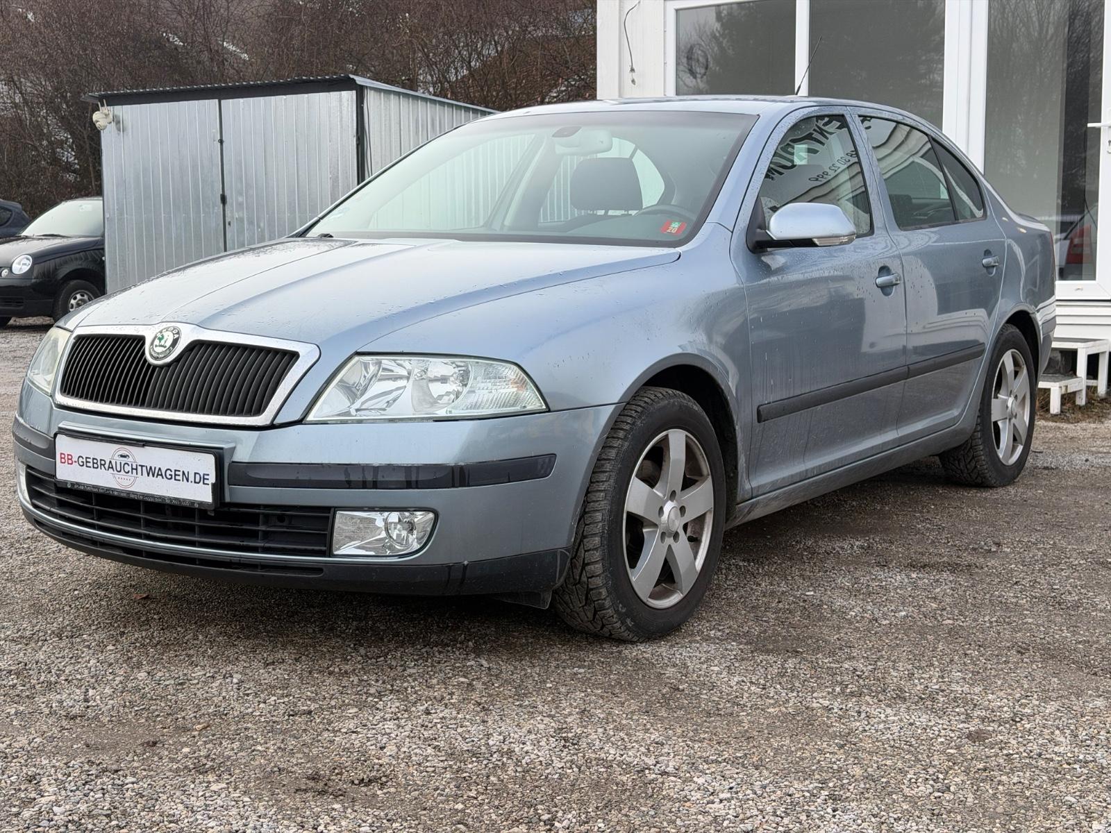 Skoda Octavia Lim. Elegance| Automatik | TÜV NEU