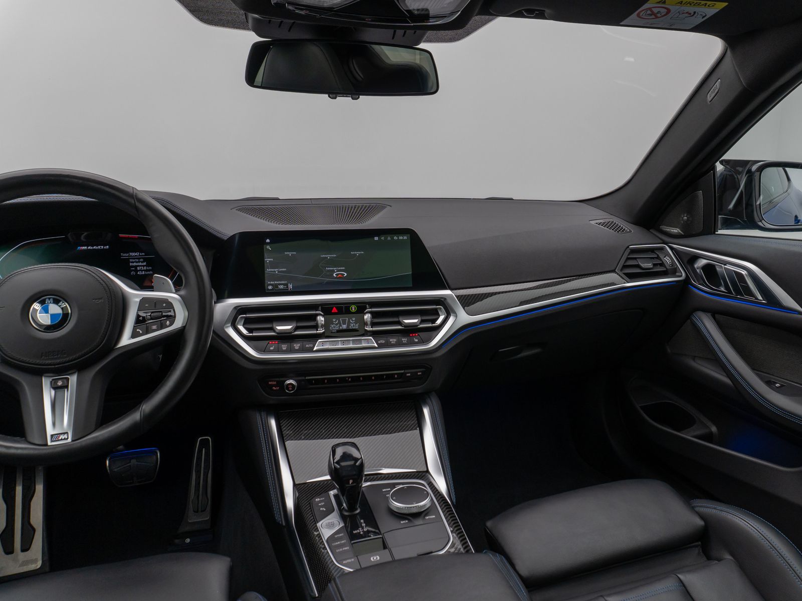 Fahrzeugabbildung BMW M440d xD Coupé 360°Glasdach HUD Laser DAB H/K