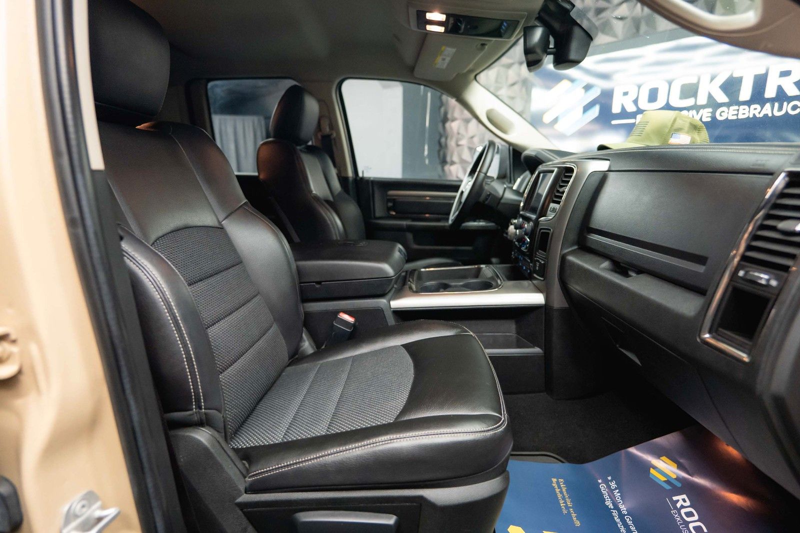 Fahrzeugabbildung Dodge RAM 5.7 V8 HEMI 4x4 RAPTOR LONGBED HARDTOP LED