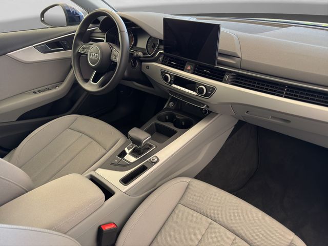 Fahrzeugabbildung Audi A4 35 TFSI S line+Sportfahrwerk+LED+Pano+AHK+DAB