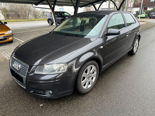 Audi A3 1.8 TFSI AUTOMATIK LEDER TÜV 09/25