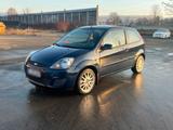Ford Fiesta 1.3 Liter 60 PS, Klima, top ge... - Ford Fiesta: 60 Ps