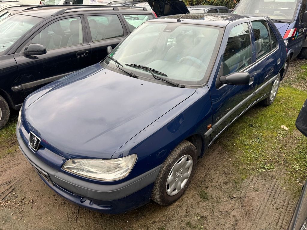 Peugeot 306