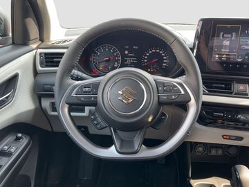 Fotografie 11 des Suzuki Swift 1.2 Comfort Navi Kamera LED Sitzheizung