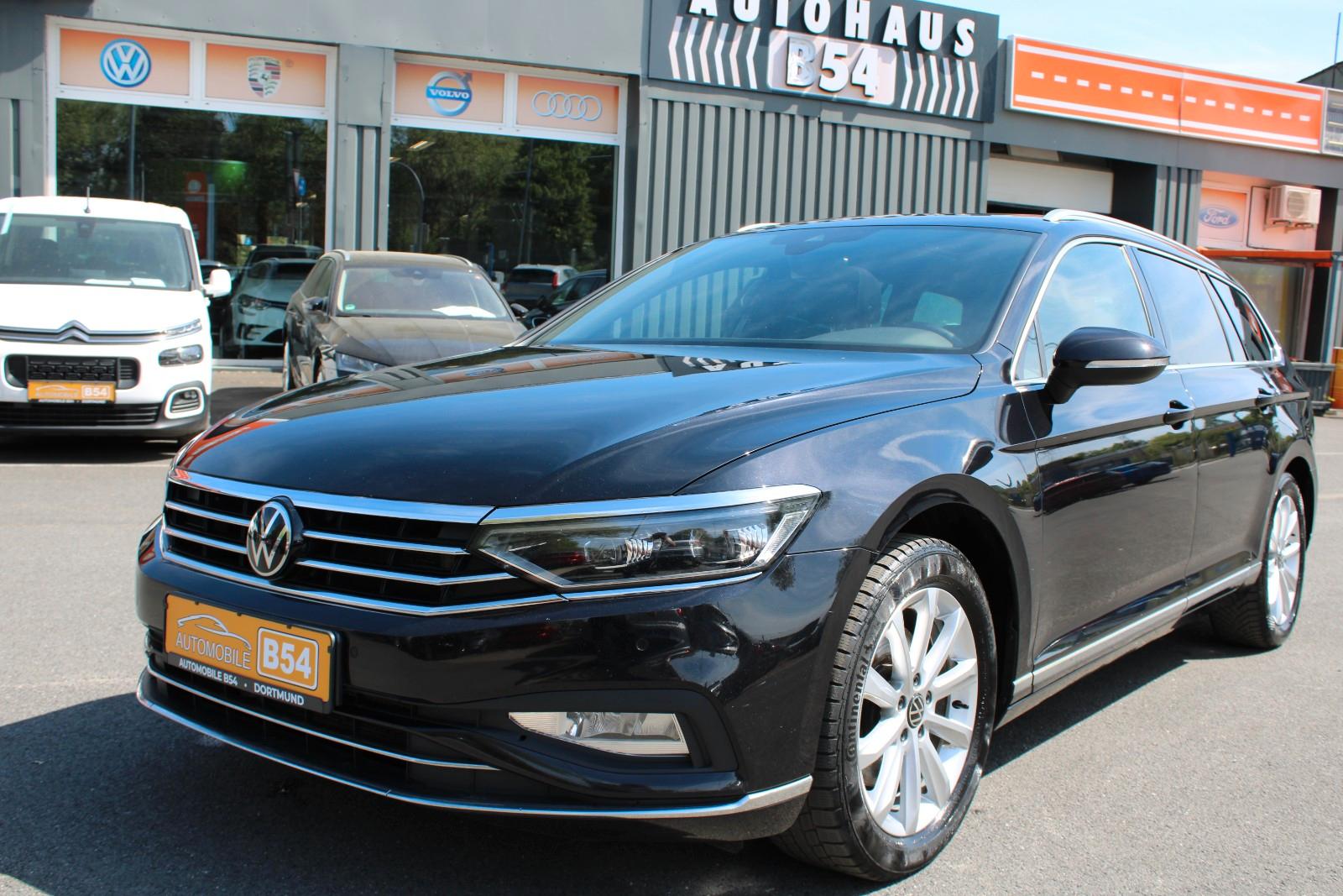 Volkswagen Passat Variant Elegance/PANO/LEDER/1 HAND/LED/