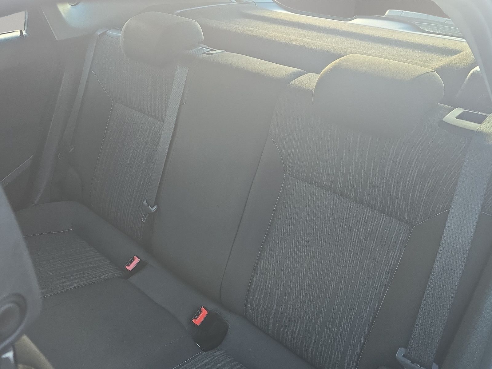 Fahrzeugabbildung Opel Astra J Edition*Klima*Tüv und Service NEU