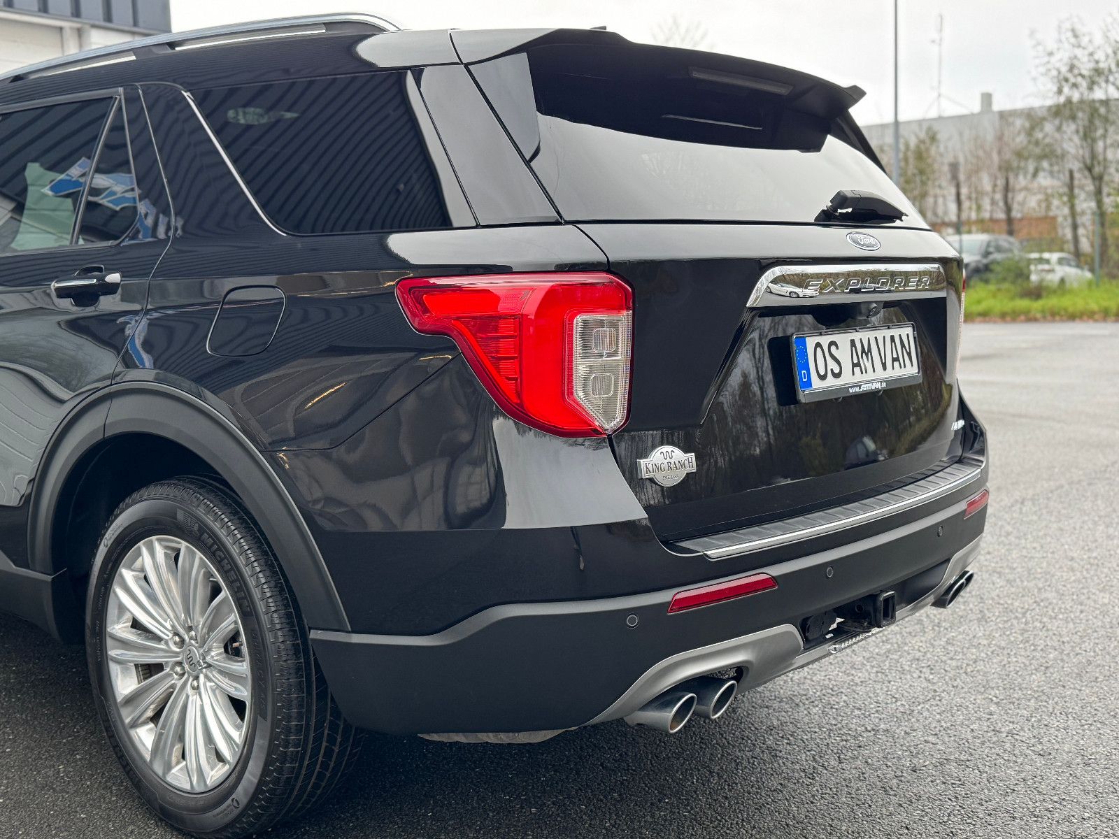 Fahrzeugabbildung Ford Explorer Limited 3.0ST 405PS KING RANCH