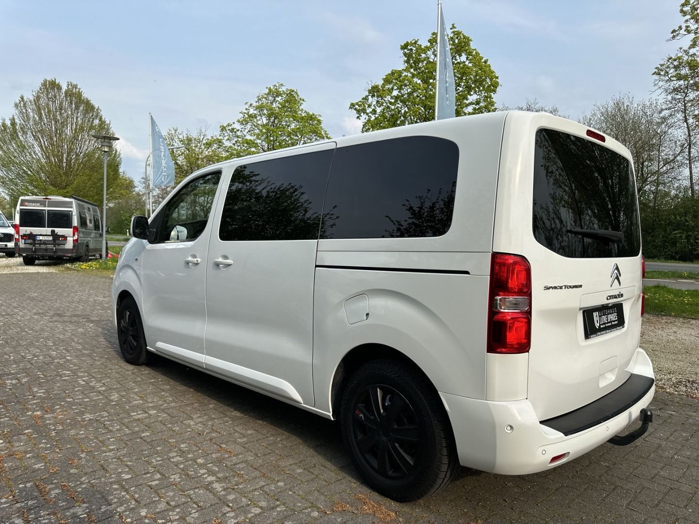 Citroën Spacetourer Feel M BLUE HDI 120 AHK-abn. imagem 2