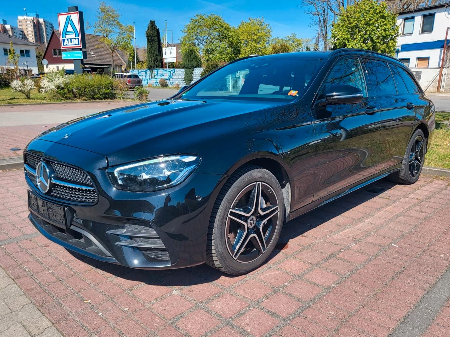 Mercedes-Benz E 300 de 4Matic AMG Line T-Modell