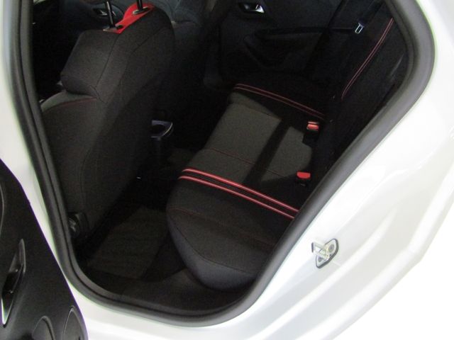 Corsa ELectric GS Line 136 PS