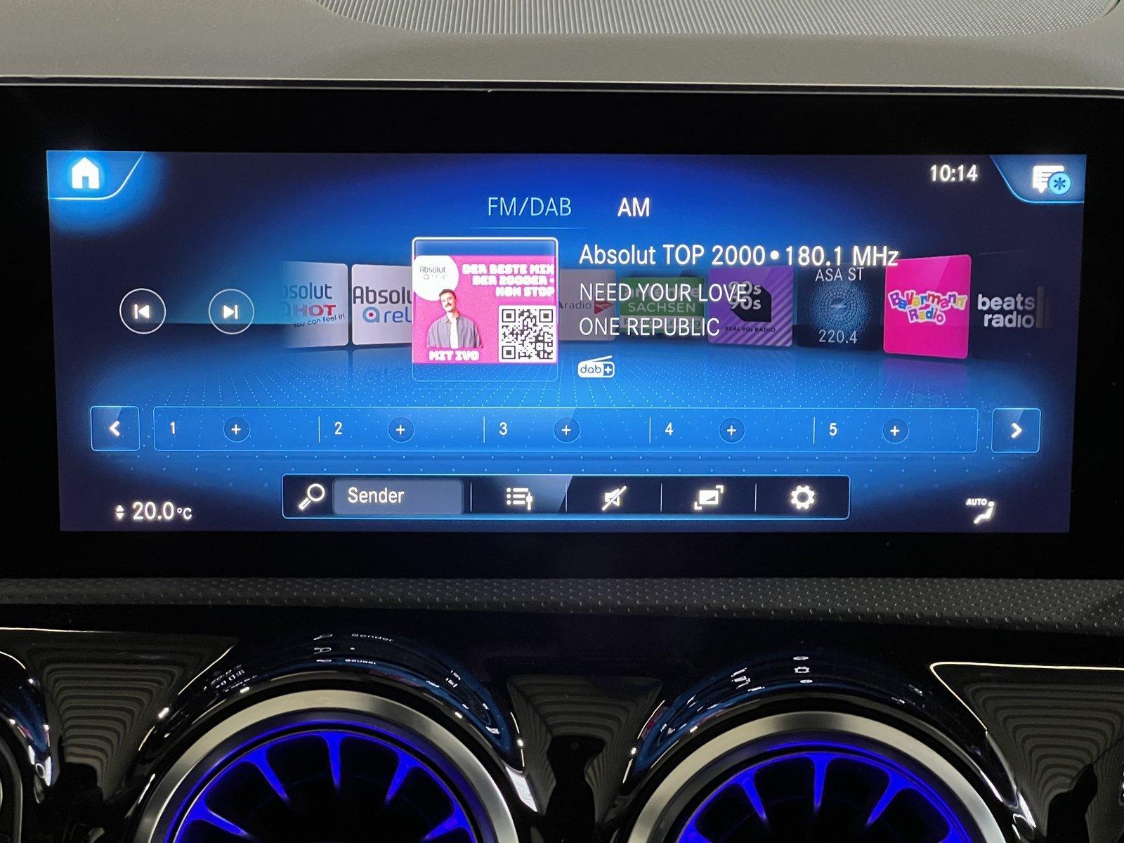 Mercedes-Benz A 250 AMG Line Night+Pano+LED+Kamera+Sound+19"