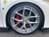 Ferrari F8 Spider - Ferrari F8: Weiß
