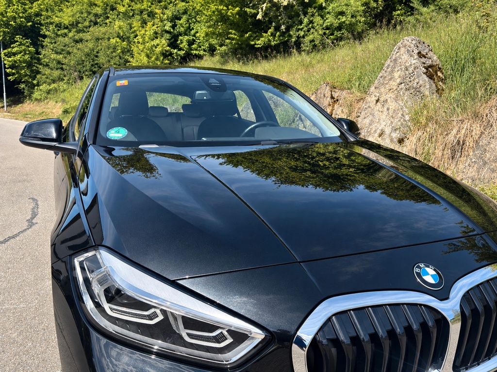 Image of BMW 118