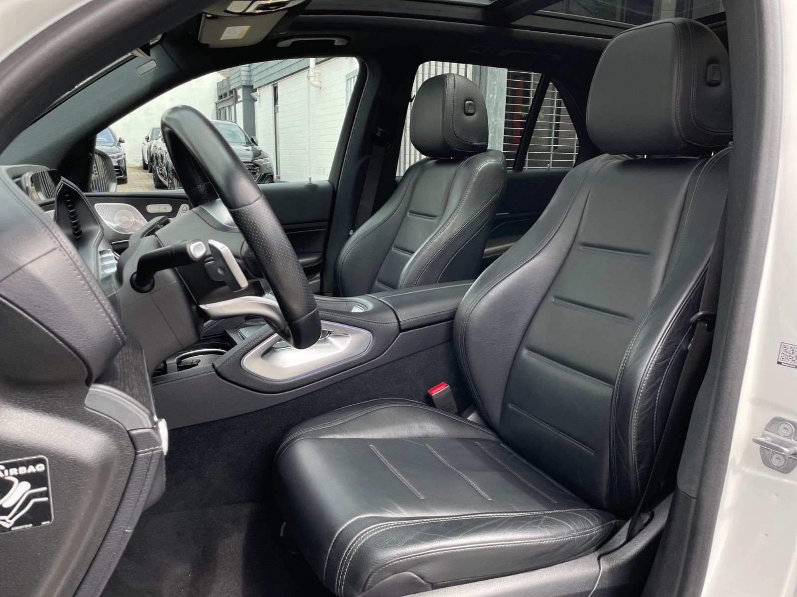 Fahrzeugabbildung Mercedes-Benz GLE 400d 4MATIC |AMG|HUD|Burmester|Pano|360°|AHK