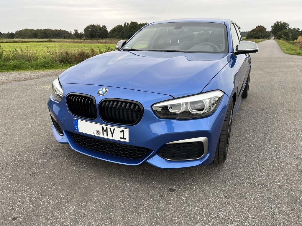 Image of BMW M140i