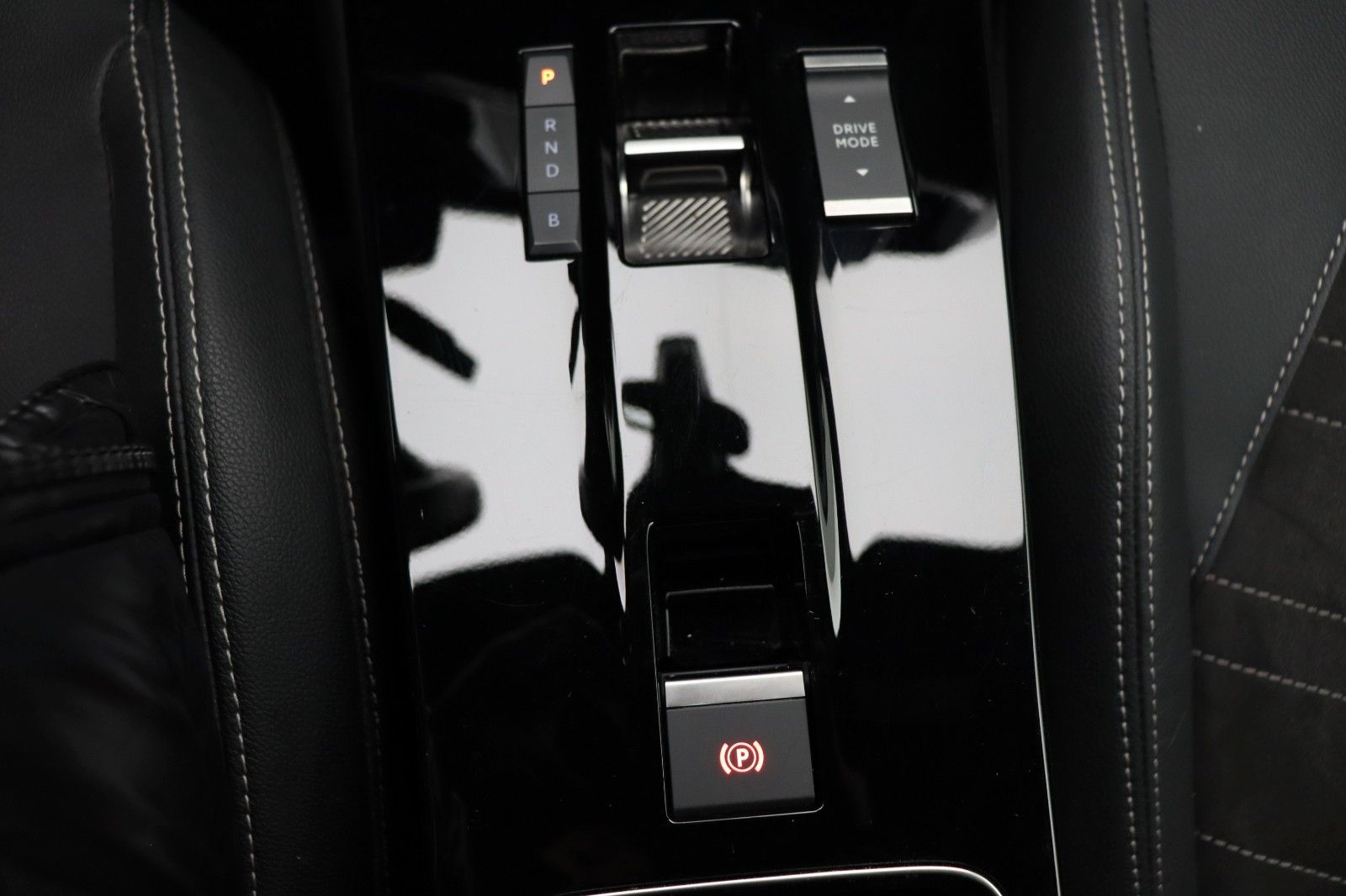 Fahrzeugabbildung Opel Mokka e Ultimate