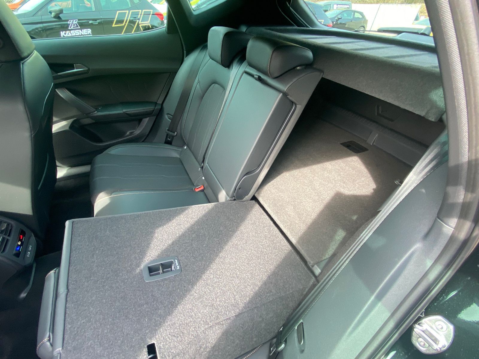 Fahrzeugabbildung CUPRA Formentor 1.5 eTSI DSG *Winterpaket