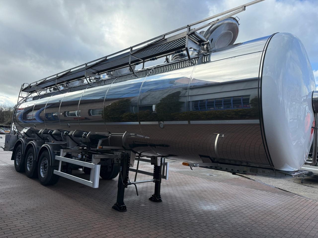 Other Maisssoneuve, 31000 Liters, 3 Kammern, CIP