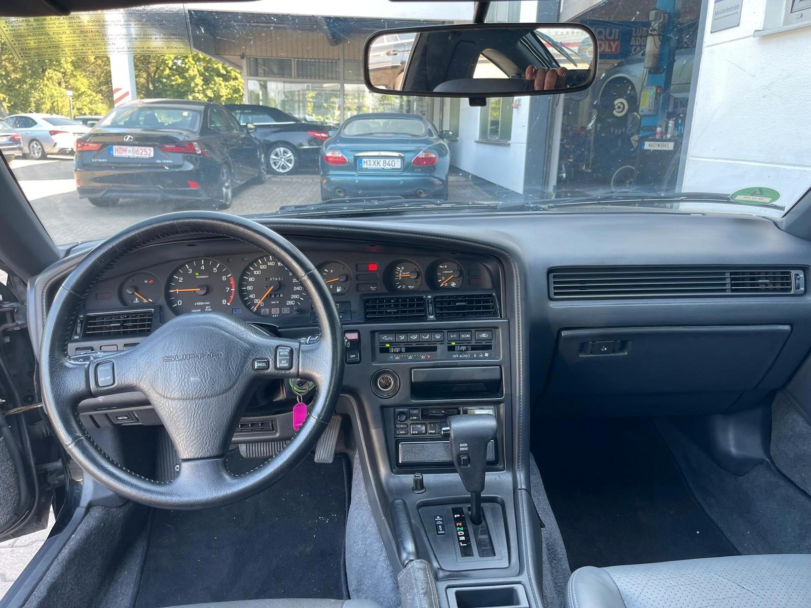 TOYOTA SUPRA - 3.0I TURBO - MK3 - 238 CV - BVA - CARNET ENTRETIEN
