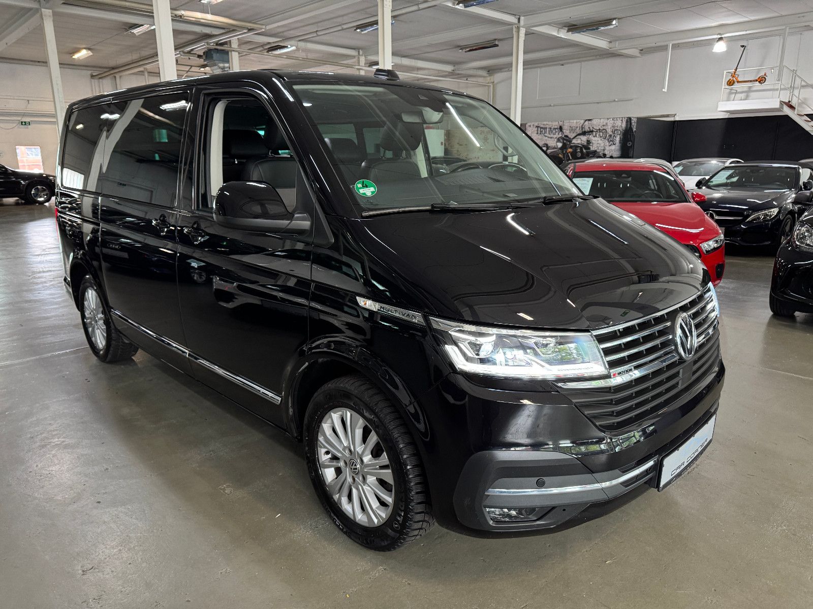 Fahrzeugabbildung Volkswagen T6.1 DSG 4MOTION IQ.DRIVE 7SITZER GENERATION SIX