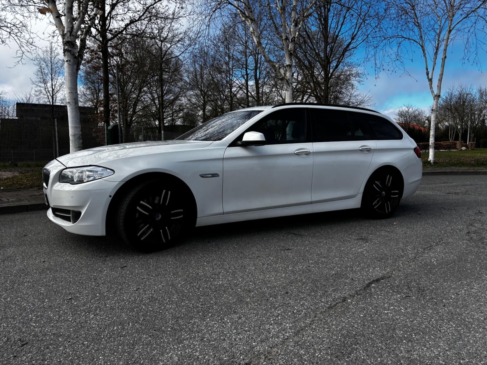 BMW 530d xDrive Touring -