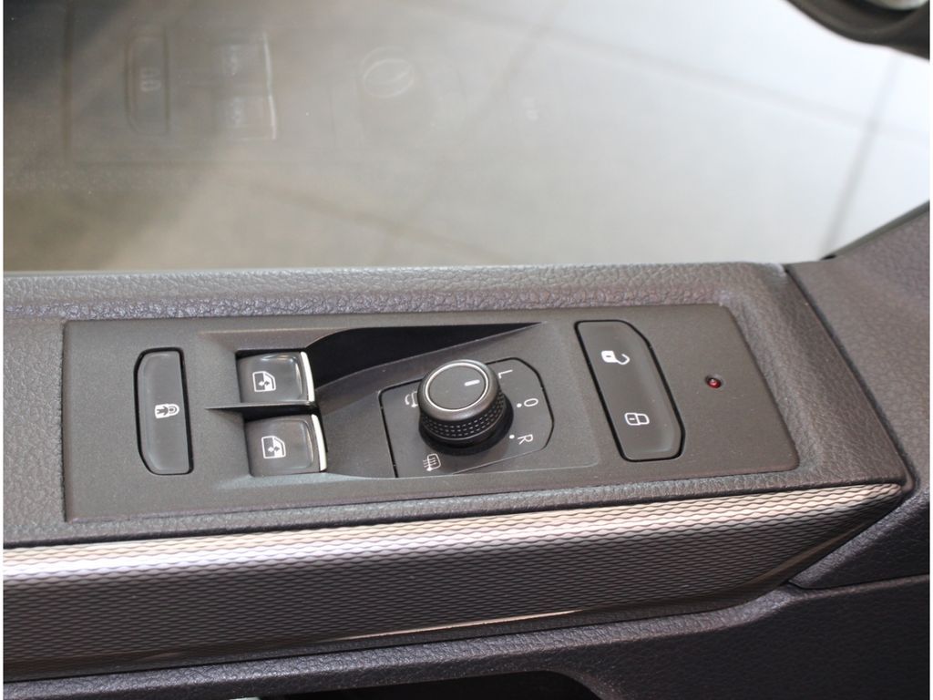 Fahrzeugabbildung Volkswagen T6 Multivan 4MOTION 2.0 TDI Kamera+Standheizung
