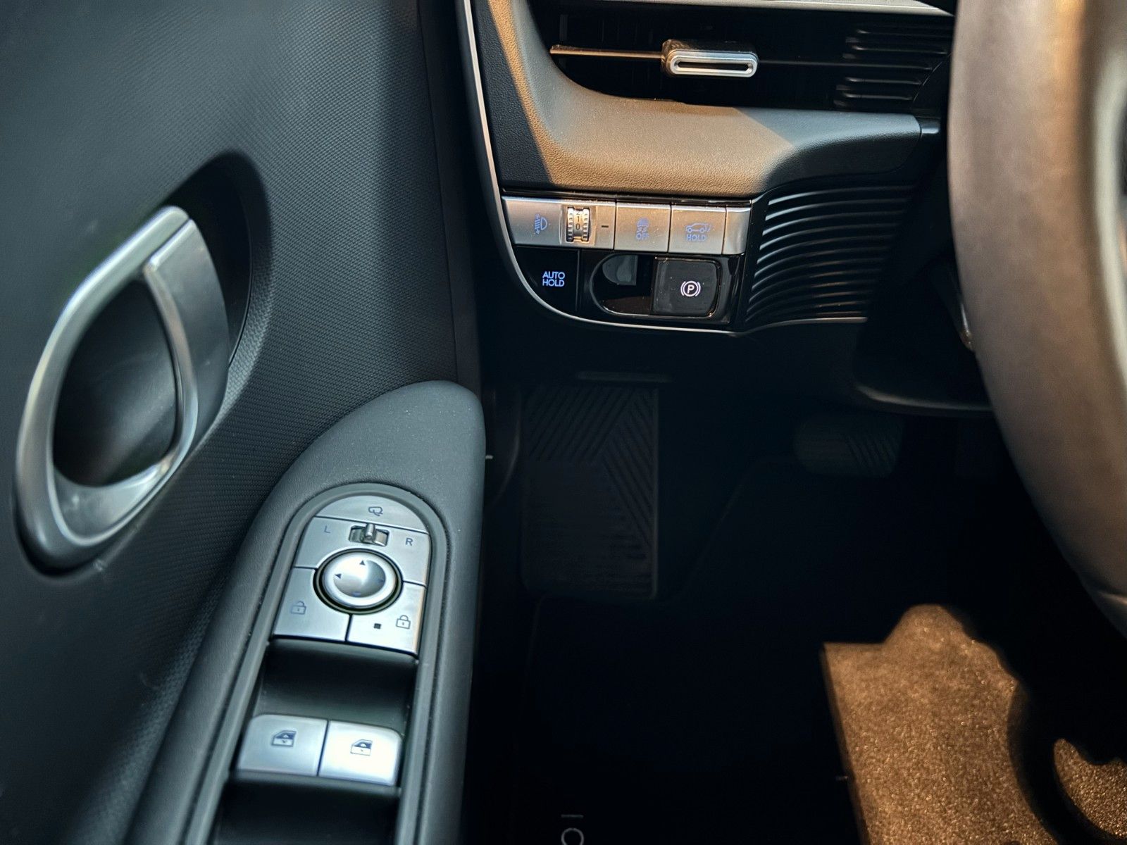 Fahrzeugabbildung Hyundai IONIQ 5 Techniq 77,4 kWh Panorama/Kamera/SHZ!