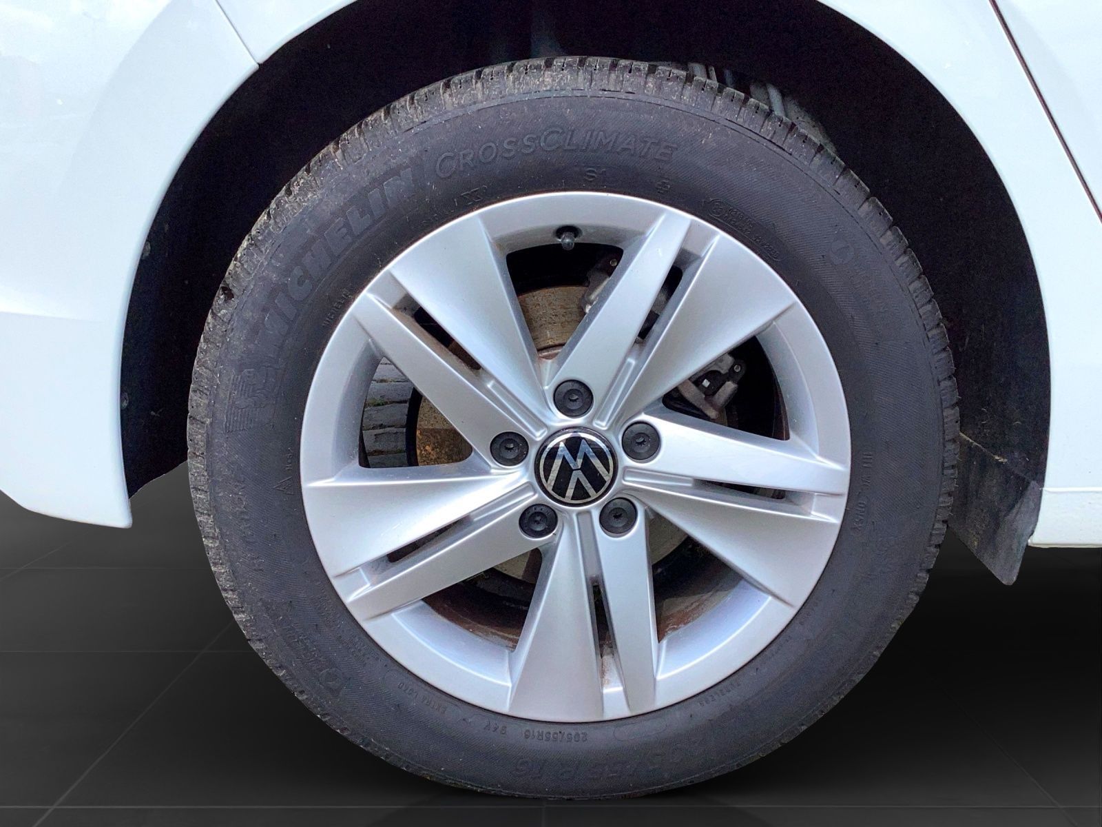 Volkswagen Golf - Bild 8