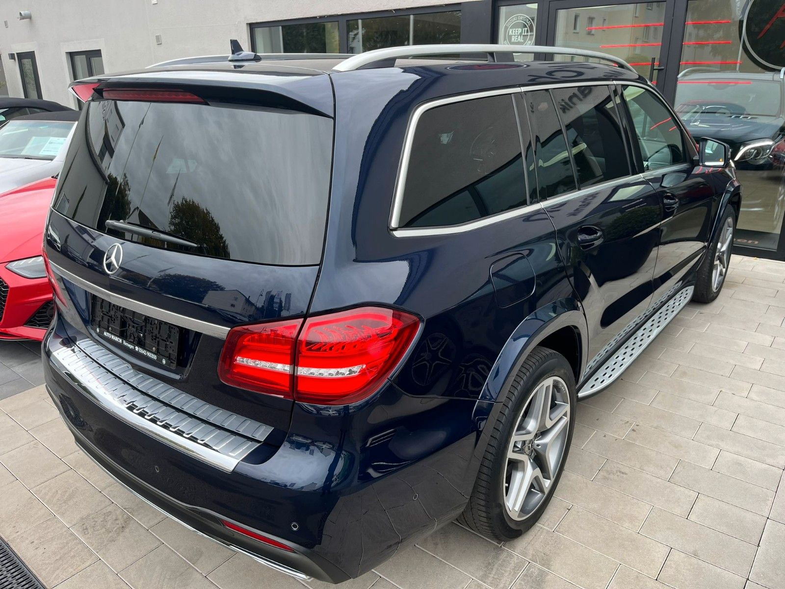 Fahrzeugabbildung Mercedes-Benz GLS 350d 4Matic AMG Line*1.Hand*Pano*360°*