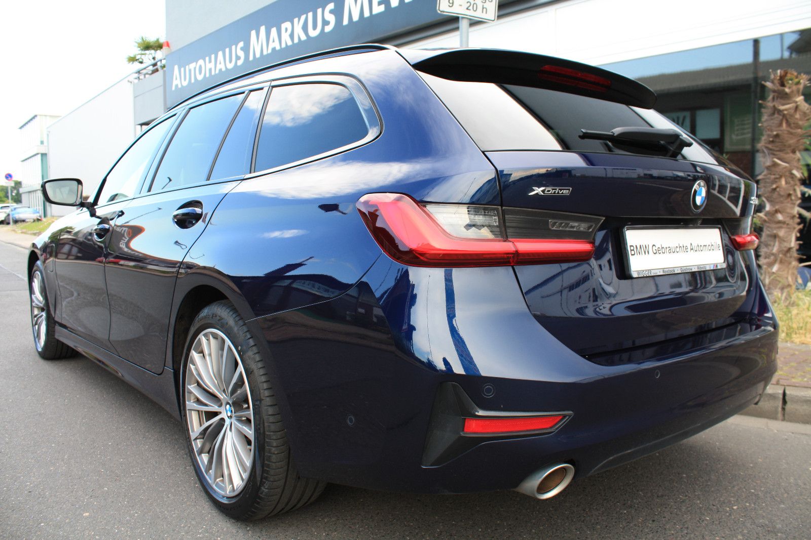 BMW 330 3 Touring 330 e xDrive Sport Line foto 9