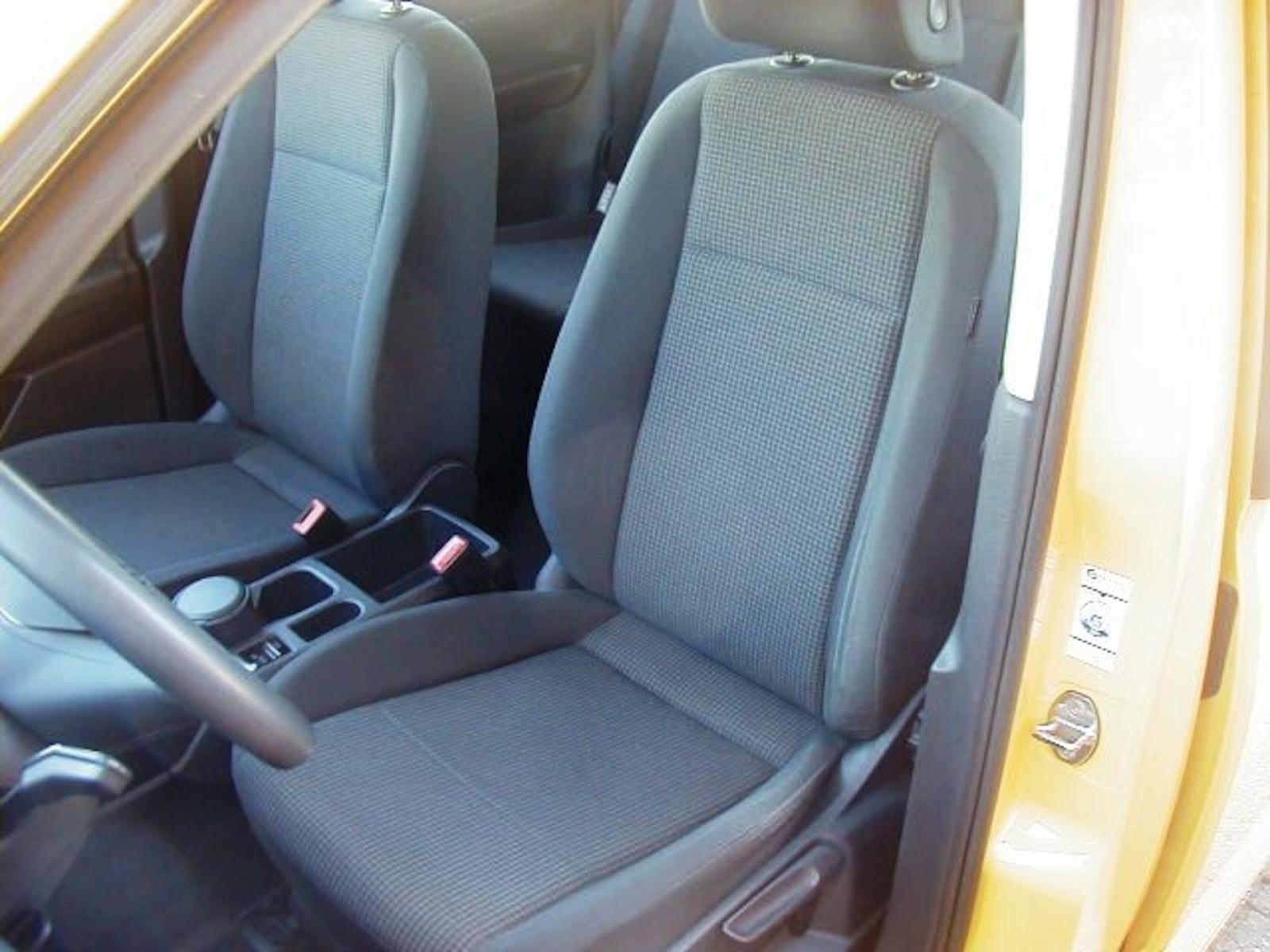 Volkswagen Caddy Maxi 2.0TDI Kombi-Klima-5 Sitze-AHK-1.Hand