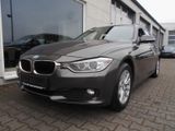 BMW 320d Touring -NAVI-LEDER-XENON-KAMERA-HEAD UP- - BMW 320: Braun