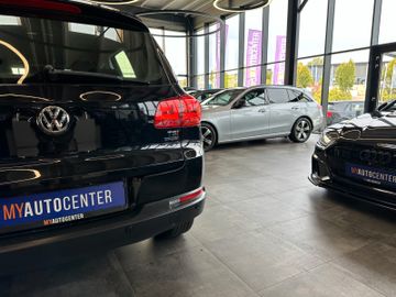 Volkswagen Tiguan *NAV*TEMPO*2-ZONEN*SitzHZ*PCD*TÜV 527*