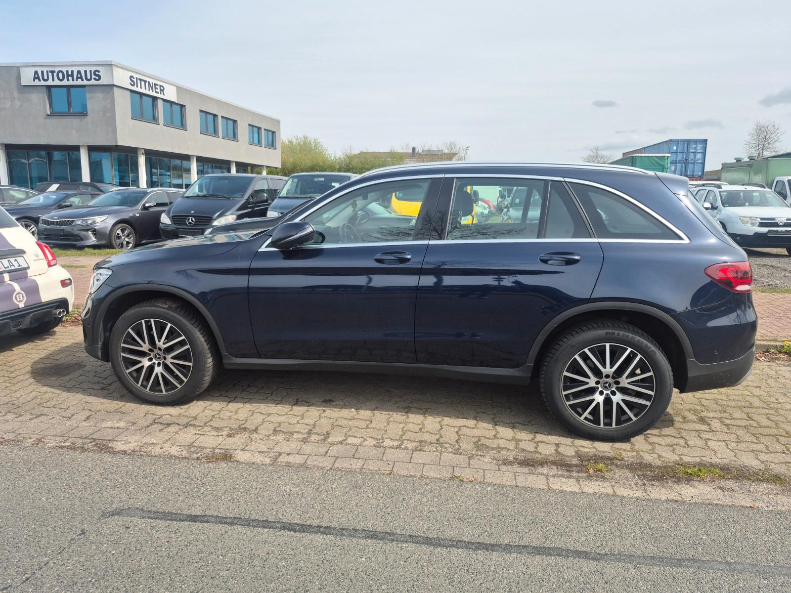 Mercedes-Benz GLC 300 d 4Matic AMG Line Pano Navi