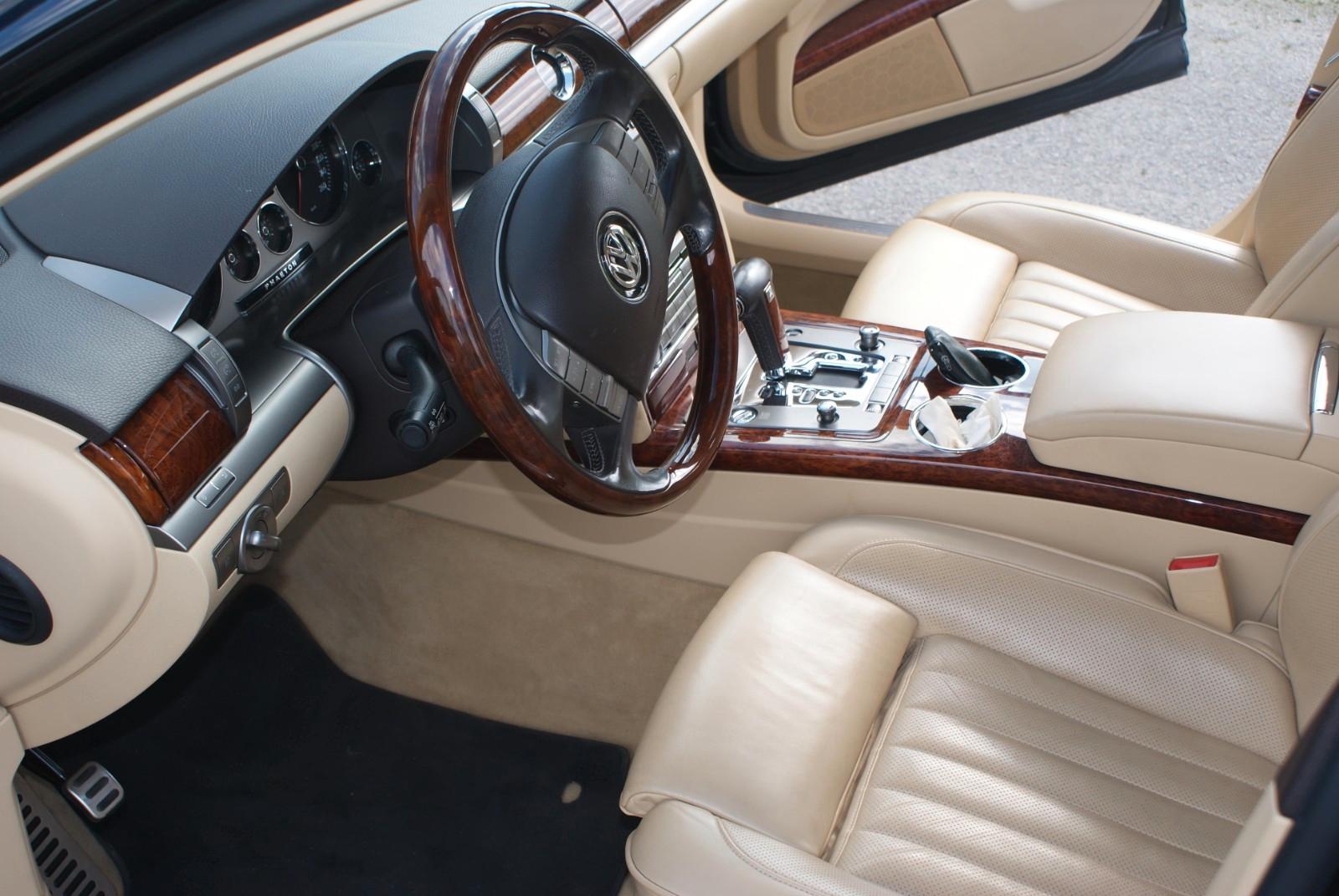 Volkswagen Phaeton 3.0 V6 TDI 4MOTION Dynaudio Ahk 4 Motion