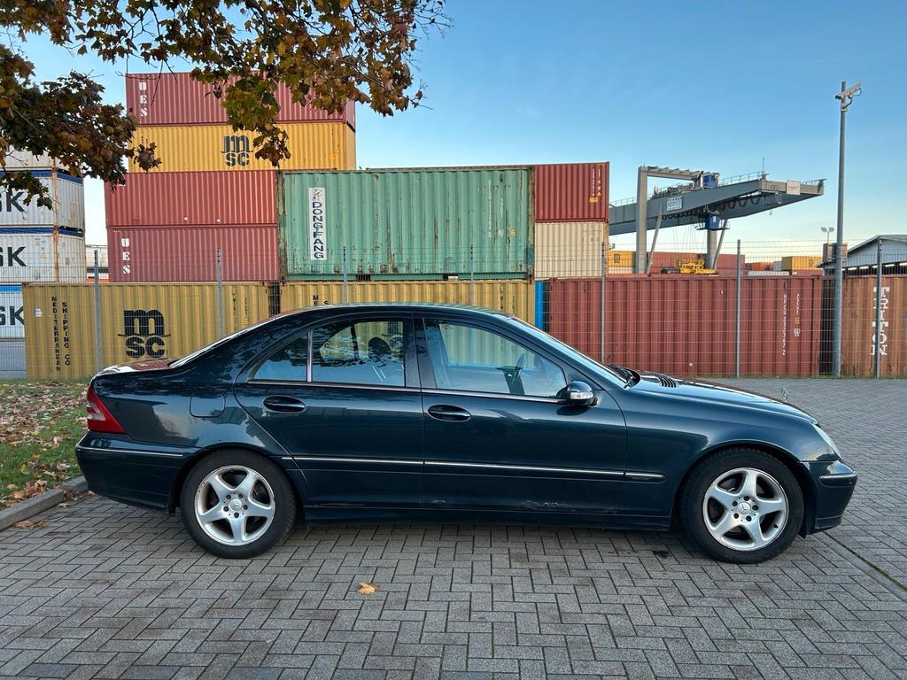 Mercedes-Benz C 270