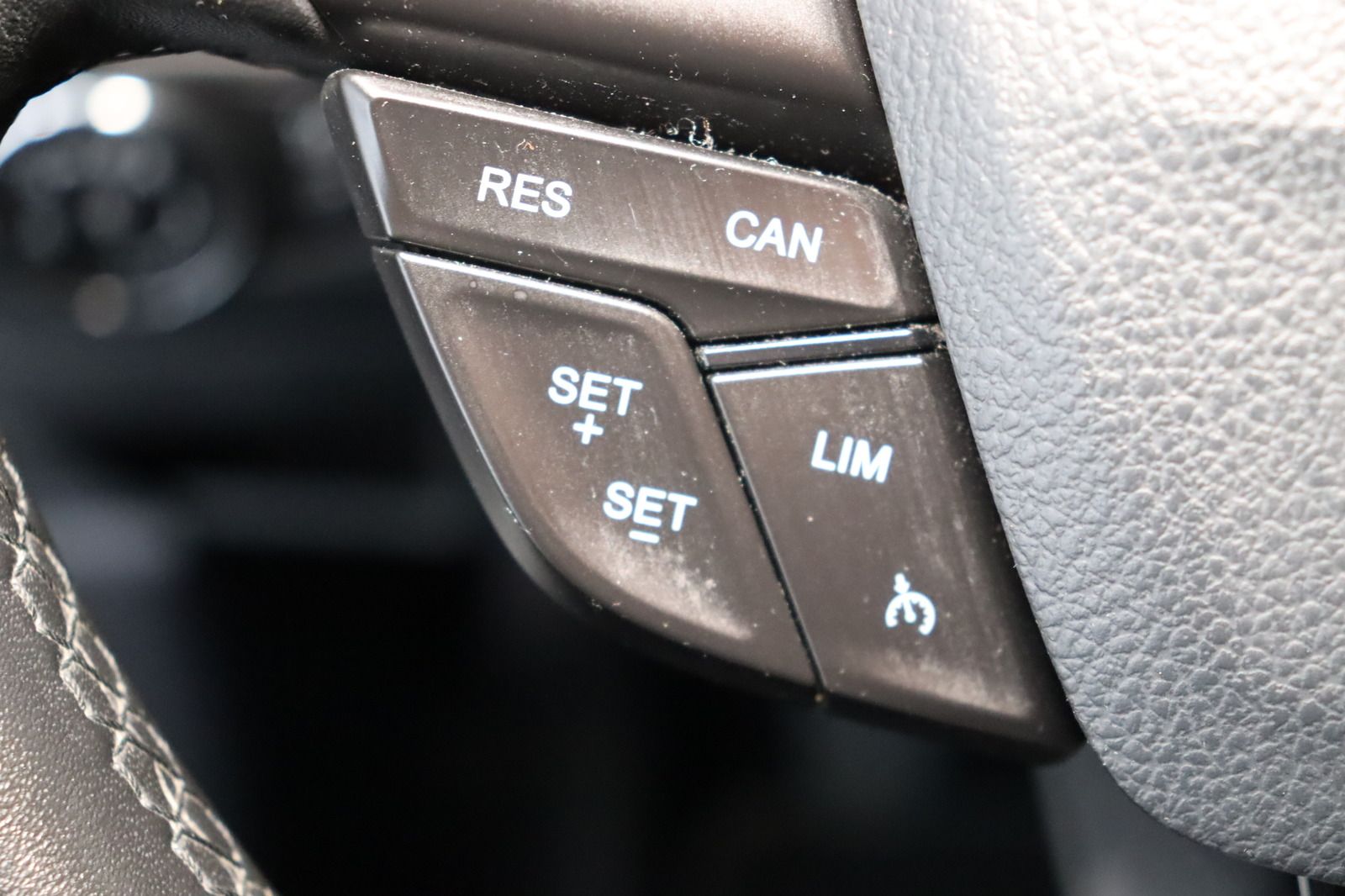 Fahrzeugabbildung Ford EcoSport * Navi * RFK * Lenkradhzg. ST-Line