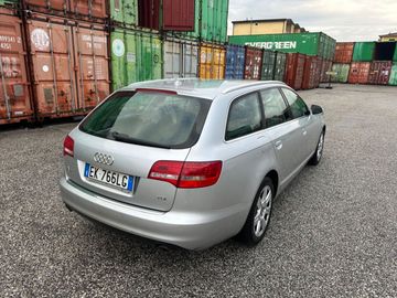 Audi A6 - 6