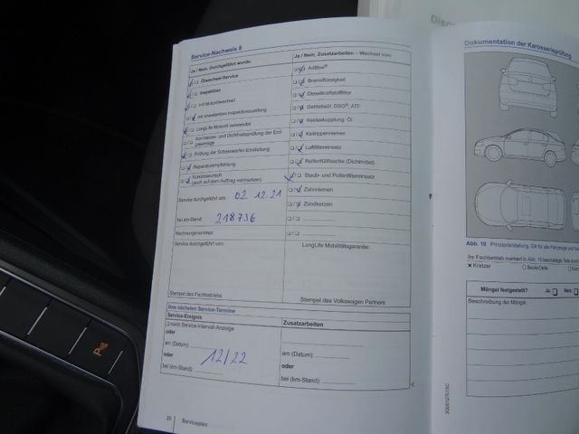Fahrzeugabbildung Volkswagen Golf Sportsvan VII Lounge/Xenon/Euro6/150PS/AHK/