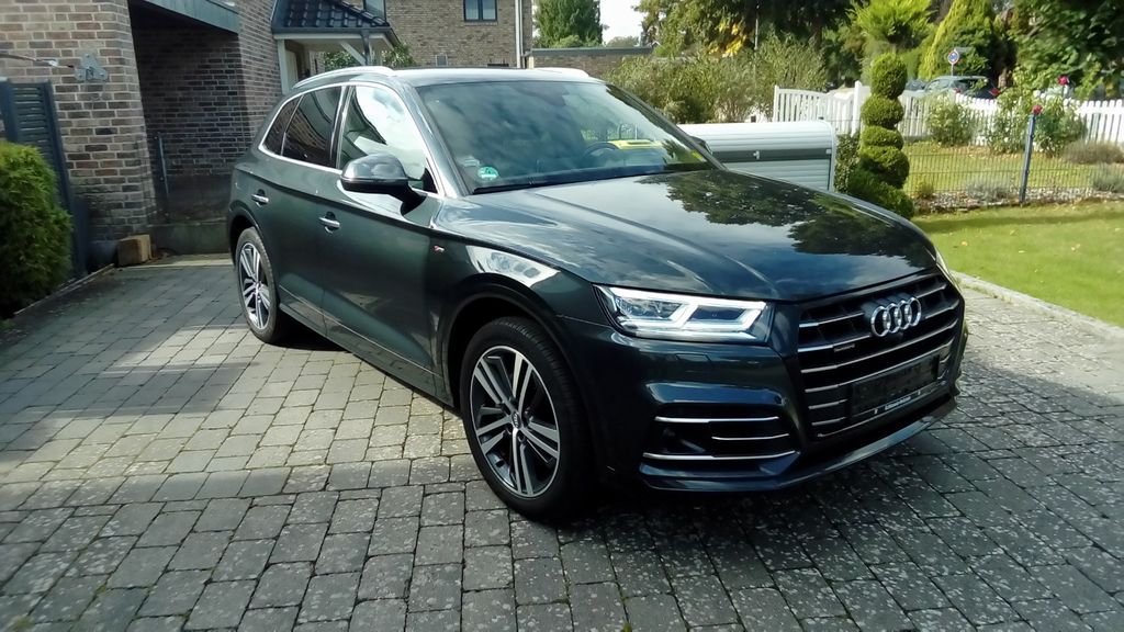Image of Audi Q5