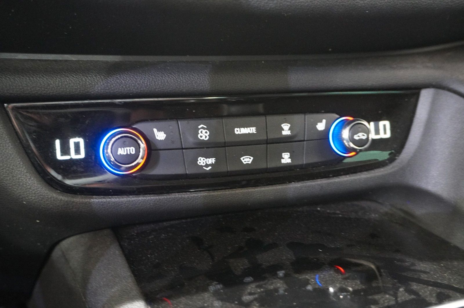 Fahrzeugabbildung Opel Insignia B ST 1.5T DYNAMIC NAVI/LED/KAMERA/DAB+