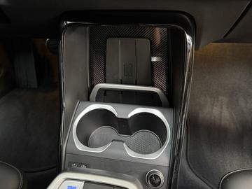 2026 BMW IX1 缩略图 30