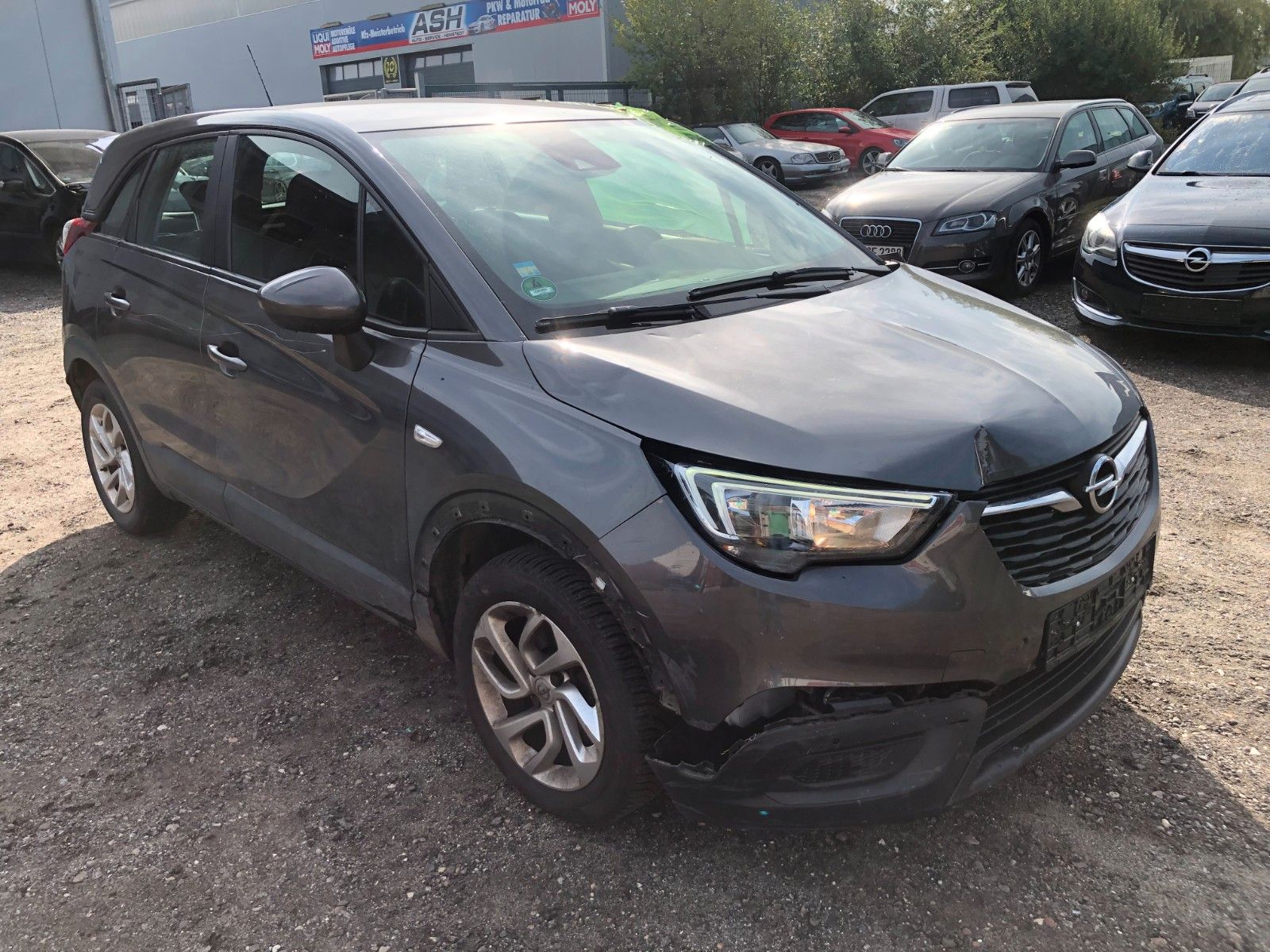 Fahrzeugabbildung Opel Crossland (X) Edition Unfall